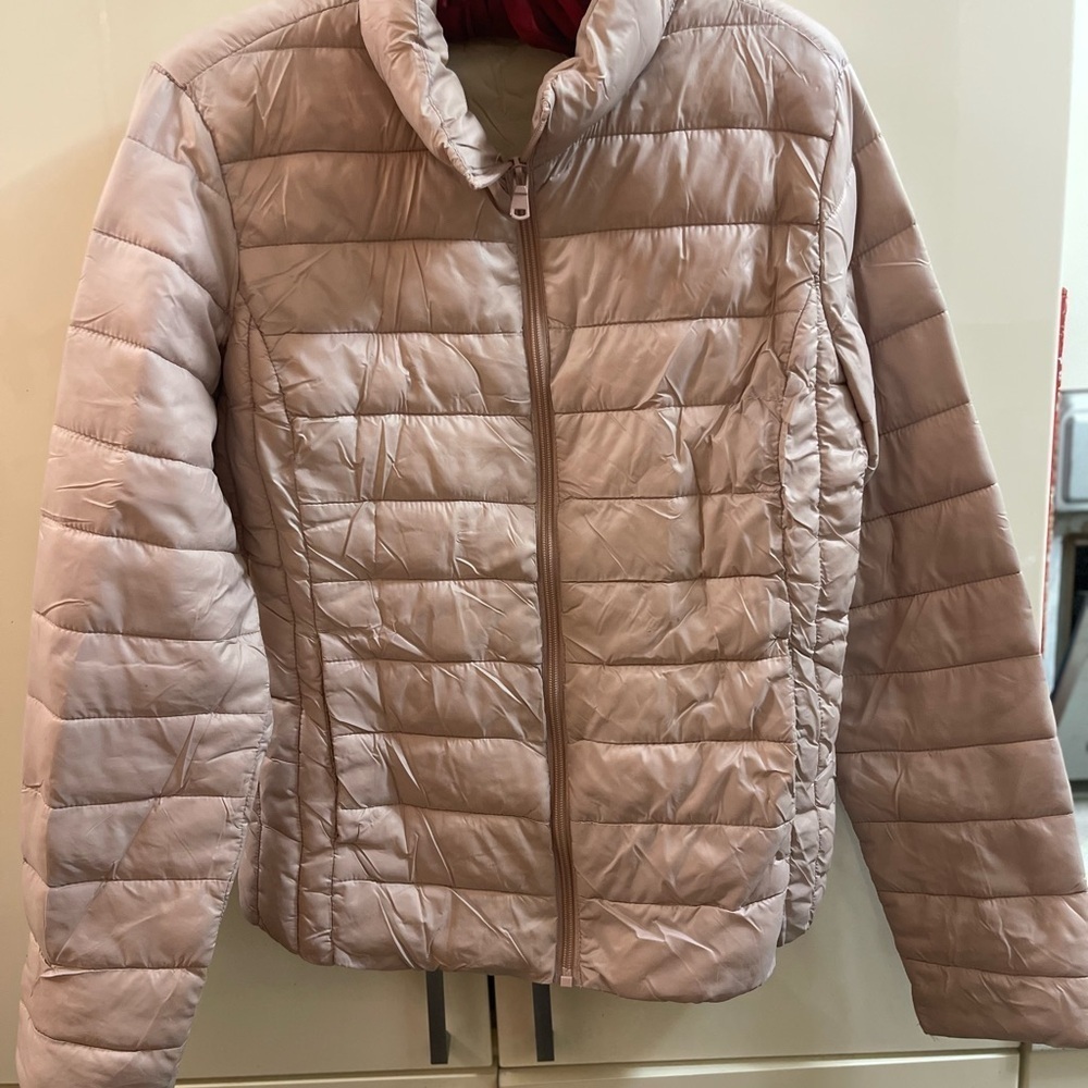 Set of 2 womens puffer jackets Primark light grey and dust pink size S (6-8) - Picture 2 of 10